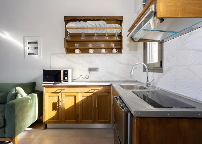 Eneos Boutique Residences - Koroni Poolside & Garden Retreats