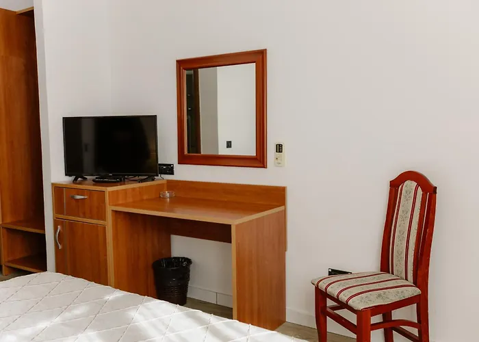 Hotel N