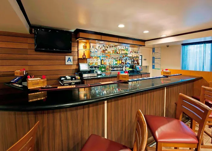 Fairfield Inn By Marriott Jfk Airport