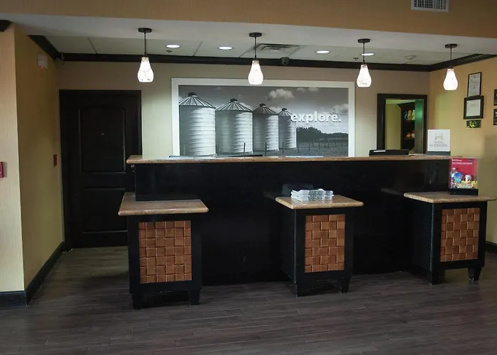 Hampton Inn & Suites Palestine