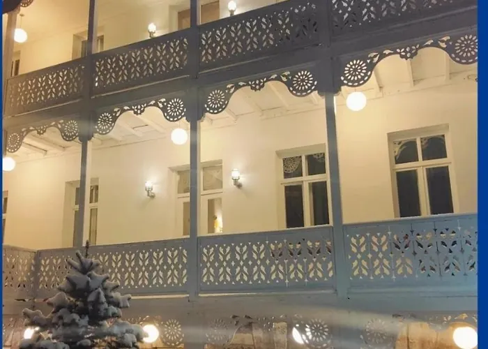 Kar'S Hotel