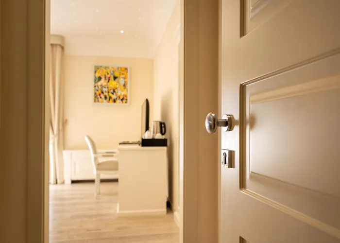 Sangiorgio Resort Hotel & Spa With Restaurant Cutrofiano