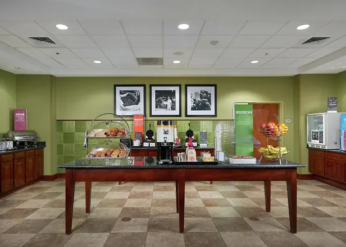 Hampton Inn Bermuda Run / Advance