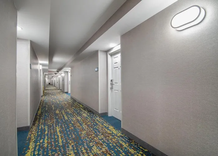 Hampton Inn East Aurora, Ny
