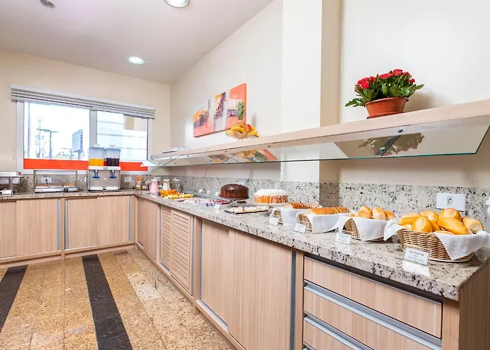 Hotel Express Canoas