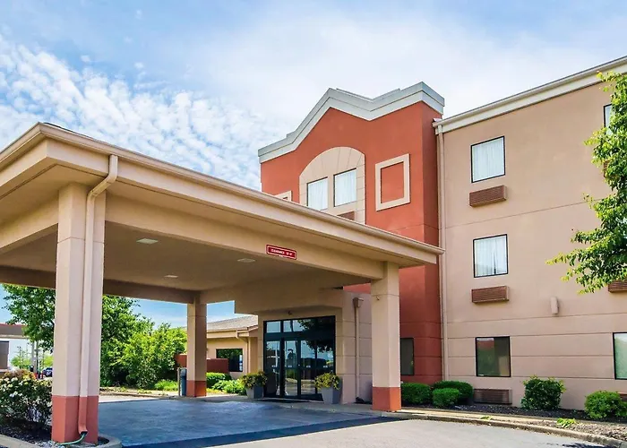 Comfort Suites Louisville East