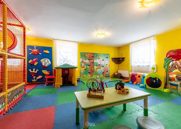 Family Hotel La Perla