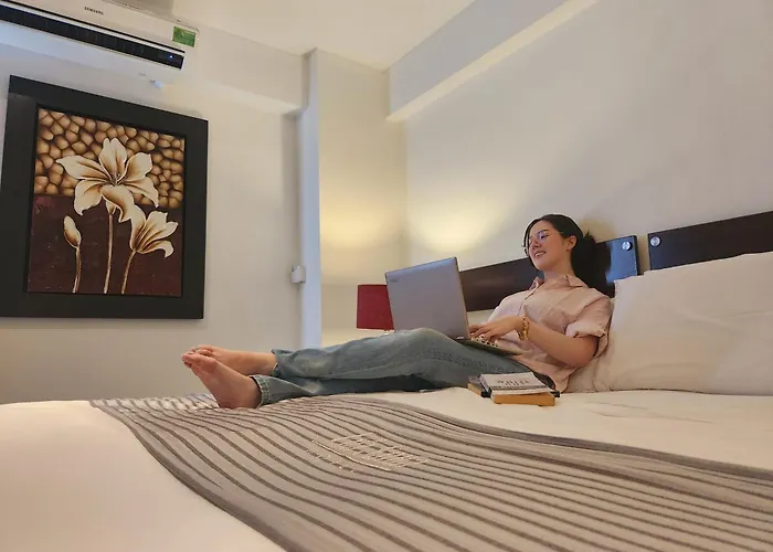 Hotel Vila Santa