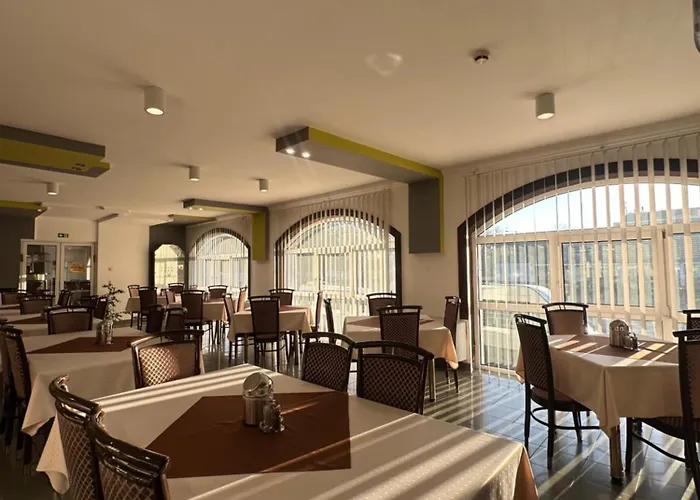 Europa Hotel Es Etterem
