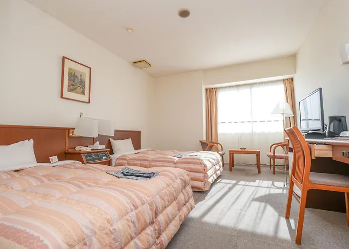 Tendo Central Hotel