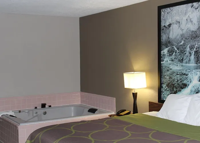Super 8 By Wyndham Fort Chiswell Wytheville Area