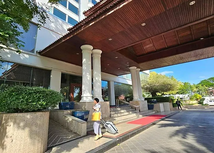 Laithong Hotel Ubon Ratchathani
