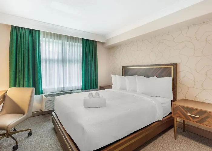 Velora Hinton, An Ascend Collection Hotel