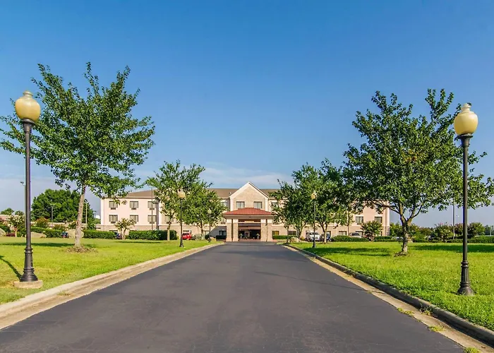 Quality Suites Graham - Burlington South