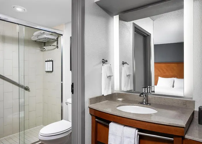 Hyatt Place Indianapolis Airport