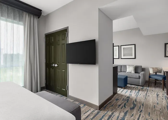 Embassy Suites Charlotte/Ayrsley