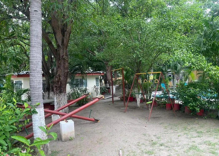 Hotel Rincon Familiar Con Piscina, Cerca De La Playa Y Restaurante