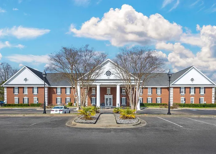 Quality Inn & Suites Edgefield