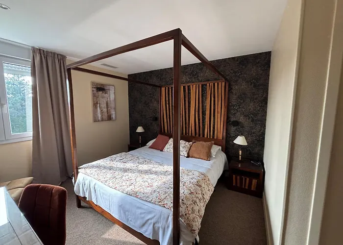 The Originals City, Hotel La Cour Carree, Eu