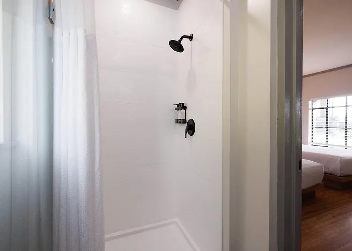 Inn Marin And Suites, An Ascend Collection Hotel
