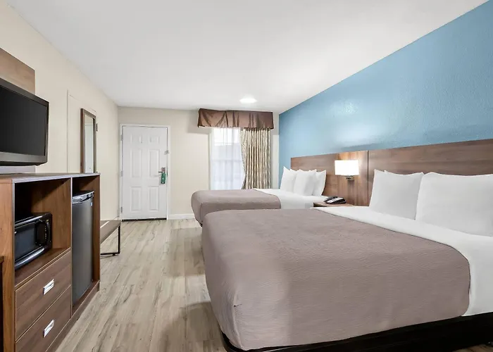 Quality Inn & Suites Lexington