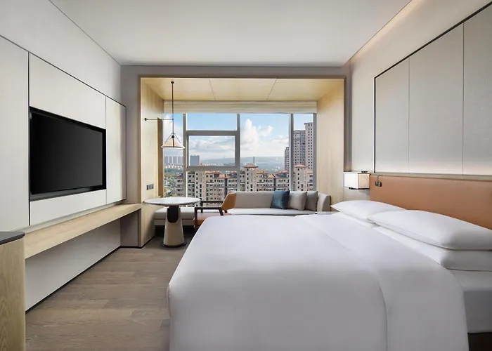 Courtyard By Marriott Luoyang