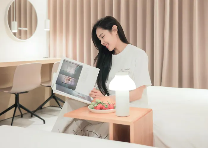 Nomad Anook Hotel Gumi