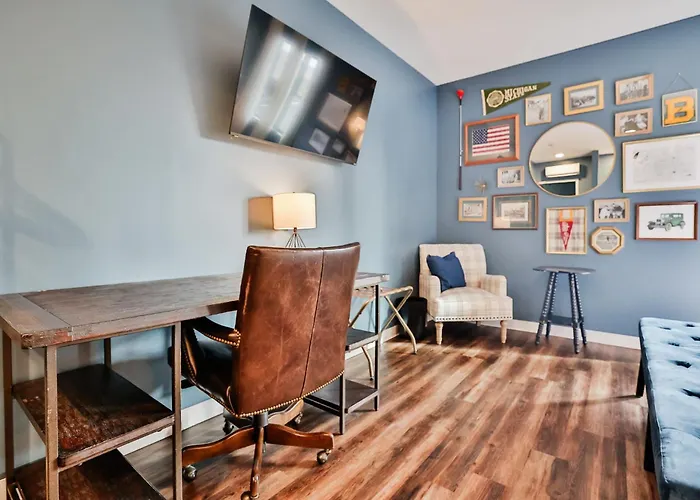 Urban Collective Boutique Hotel