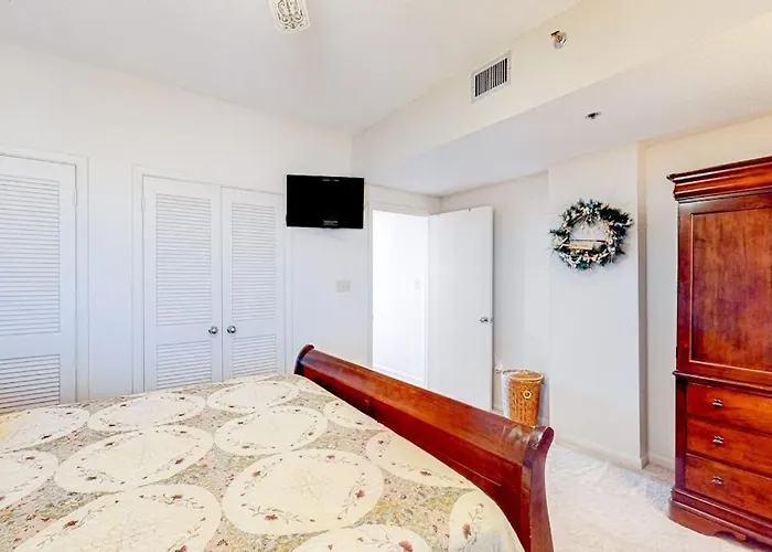 Navarre Towers 602