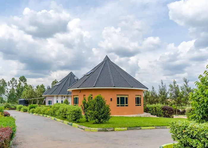 Bwizi Resort And Gardens