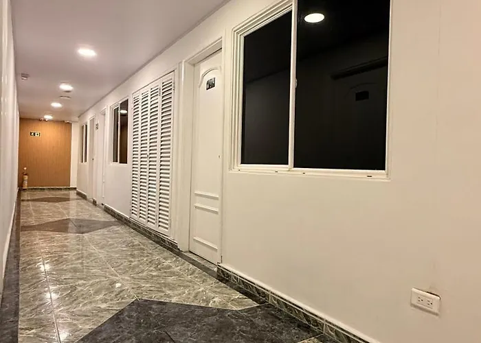 Holiday Sai Hotel
