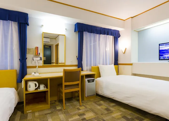 Toyoko Inn Tokyo Eki Shin Ohashi Mae