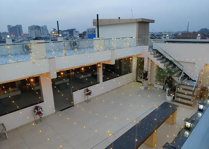 Hotel Jvs Palace