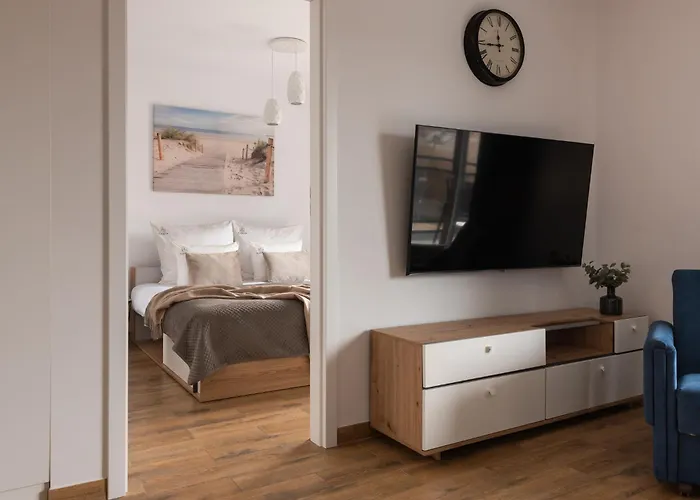 Flatbook Rodzinne Apartamenty Jantar Resort Z Parkingiem, Placem Zabaw I Wiata Grillowa