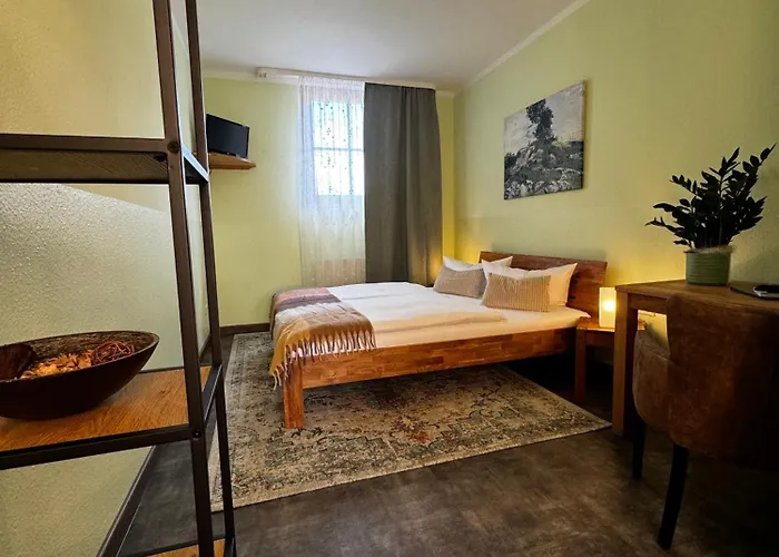 Logis Hotel Stadt Neustadt