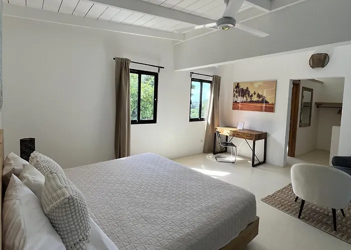 Kainos Tropical Boutique Hotel