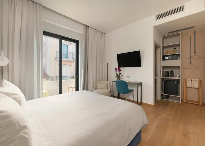 Nos Luxury Rooms