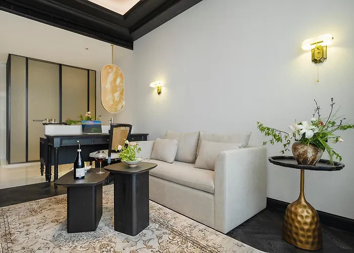 Jingdezhen Taoyangli Ruyuan Sky City Hotel