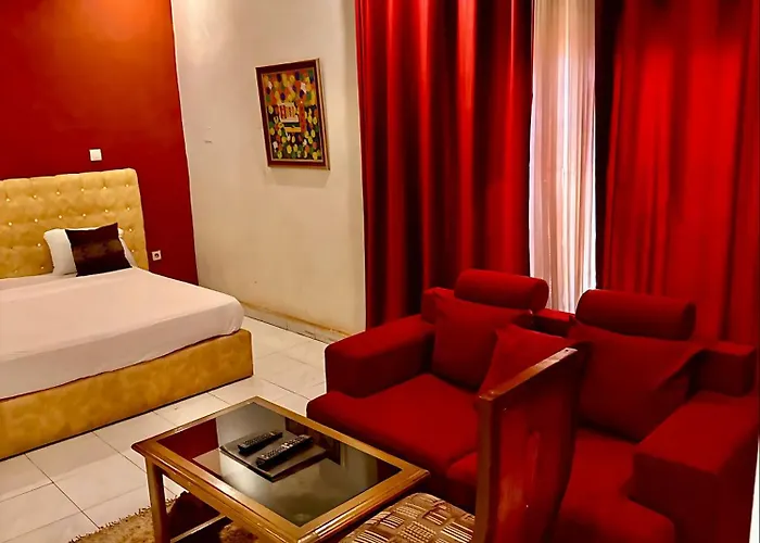 Fitini Appart Residence Bamako Appartement Modernes Avec Wi-Fi Ascenseur Et Energie Solaire Au Coeur De Bamako