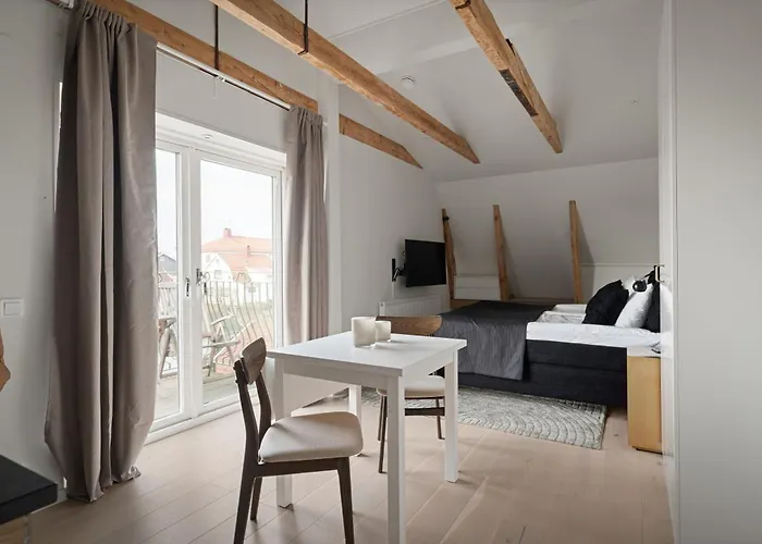 L Boutique Hotel