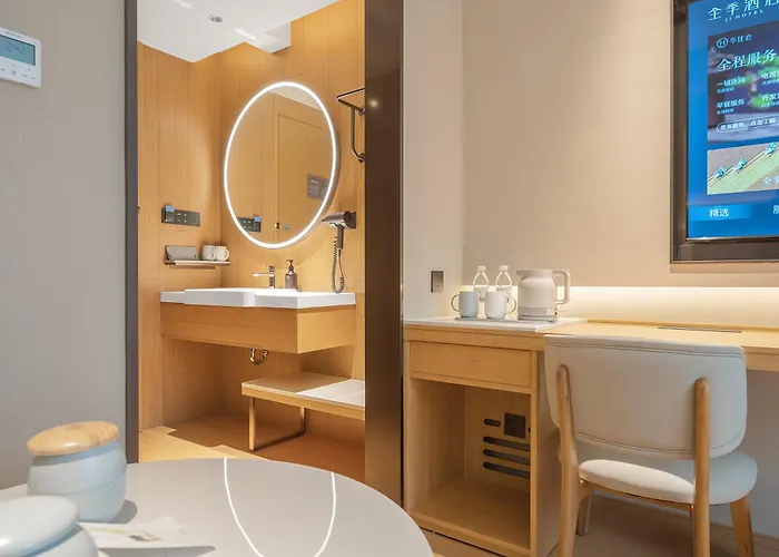 Ji Hotel Fuzhou Baolong City Plaza