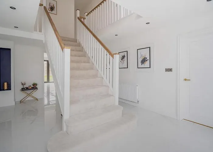 Glams Luxury Home
