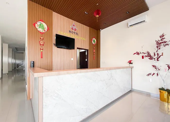 Sans Vibes Hotel Grand Danau Toba Balige