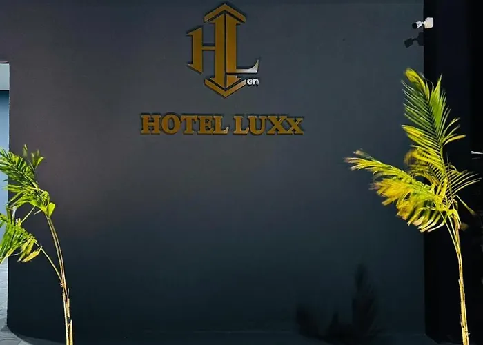 Hotel Luxx