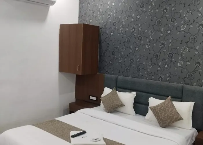 Gamthi Rooms & Resort