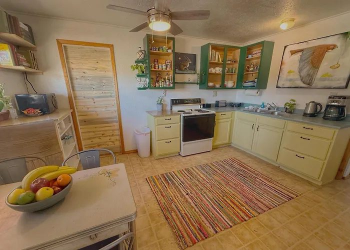 Lucky Seven Shared Kitchen, Sleeps 4 Mokee Motel