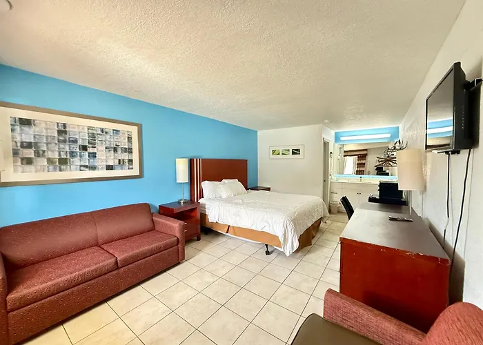 Woodward Inn & Suites