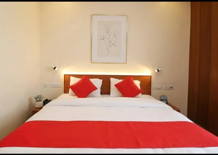 Hotel Meerut International