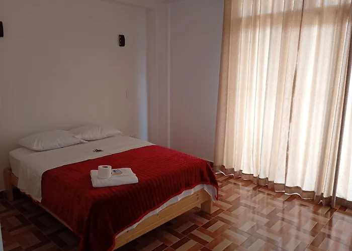 Oso Del Bosque Hoteles
