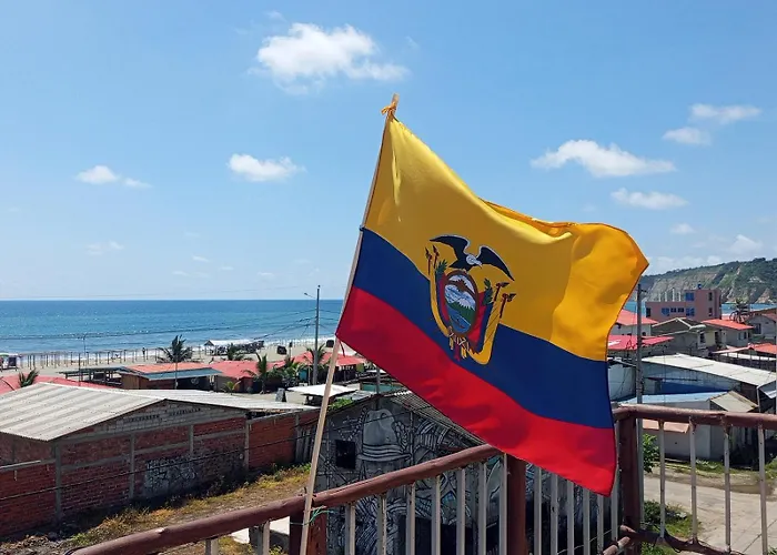 Hostal Canoa Inn Surf